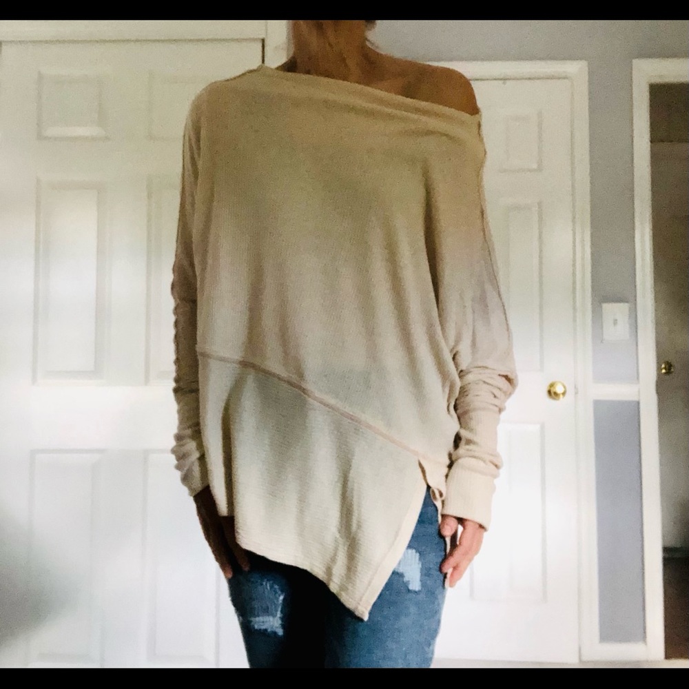 "We the Free/Free People" ribbed, oversized asymmetrical thermal top - size M - Picture 7 of 15